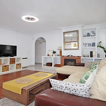 Ref 8894 Chalet Chaparral *