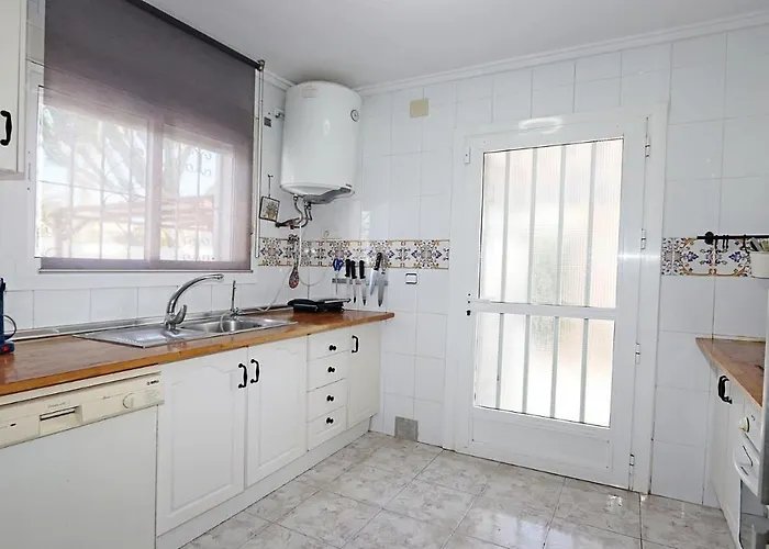 Ref 8894 Chalet Chaparral * Torrevieja